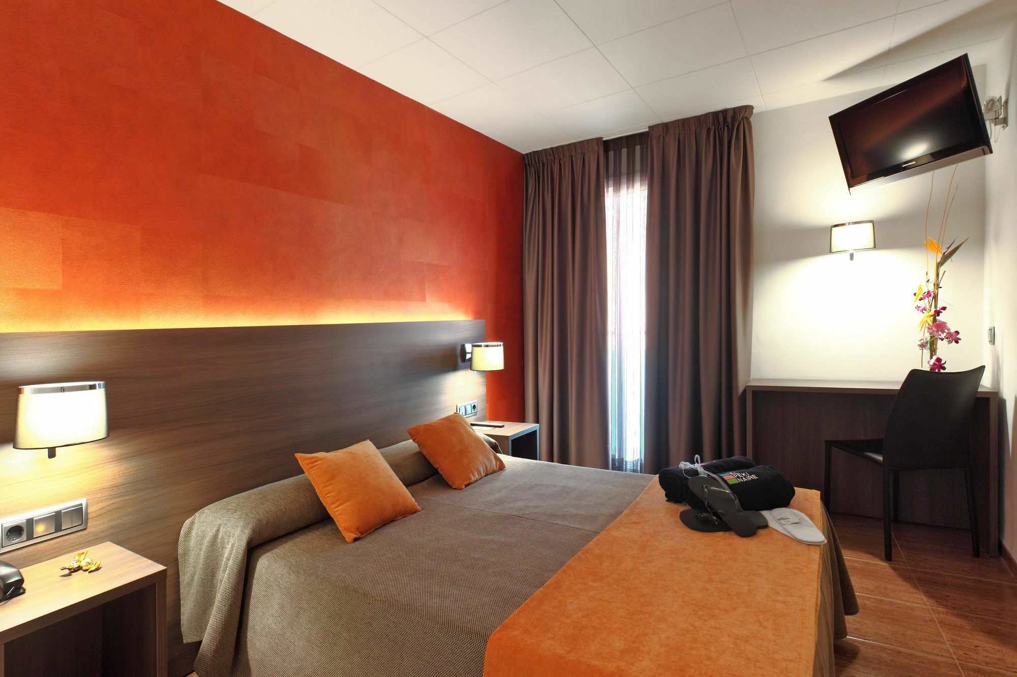 El Pekinaire Bed & Breakfast 2*