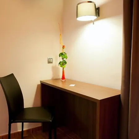 Bed&Breakfast El Pekinaire Calella Habitación foto